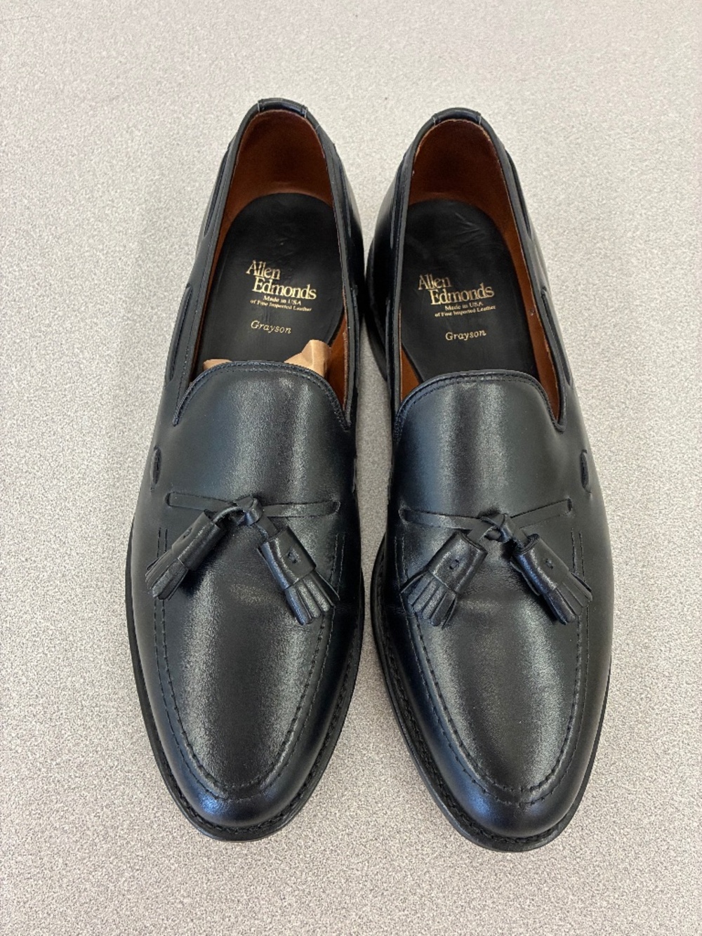 Pre-owned Men's Black Allen Edmonds Grayson Tassel Loafers 9.5D